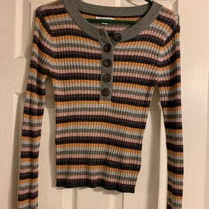 American Eagle Henley sweater shirt